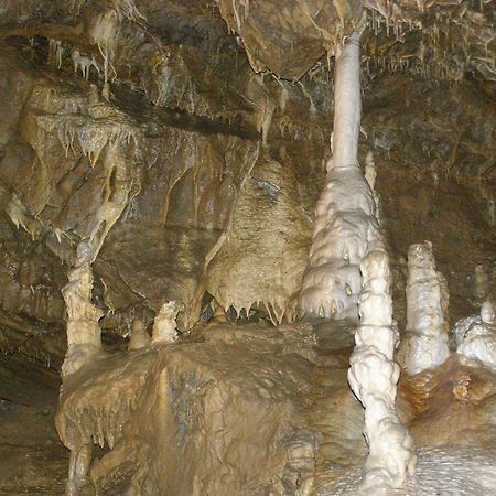 Rodinne Ubytovani Na Habesi Crhov Bagian luar foto