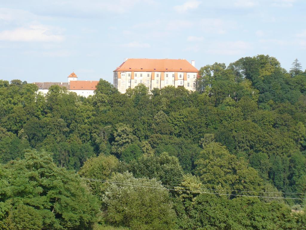 Rodinne Ubytovani Na Habesi Crhov Bagian luar foto