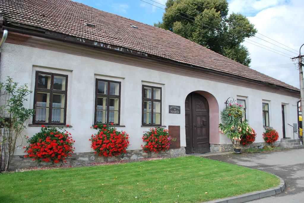 Rodinne Ubytovani Na Habesi Crhov Bagian luar foto